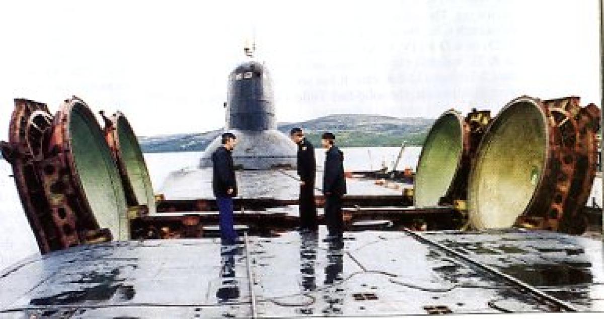 Typhoon Class Submarine Size Comparison